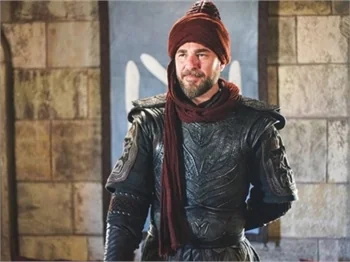 Diriliş Ertuğrul'dan ayrılan Engin Altan Düzyatan'ın yeni dizisi belli oldu!