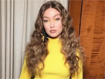 Gigi Hadid: "Kariyerimle ilgili verdiğim en büyük karar..."