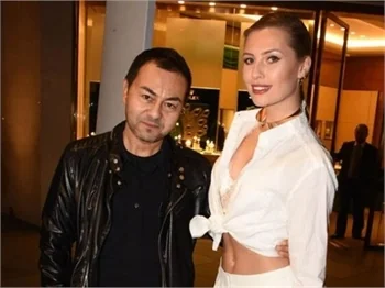 Chloe Loughnan hastaneye kaldırıldı!