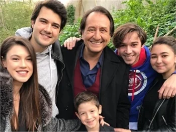 13 yıldır kadroda olan oyuncu Arka Sokaklar'dan ayrıldı!