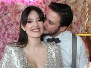 Pekin Akil'den eşine uyarı! "Havan kime?"