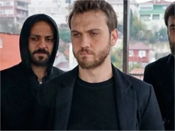 Çukur dizisi sevenlerini üzen haber!