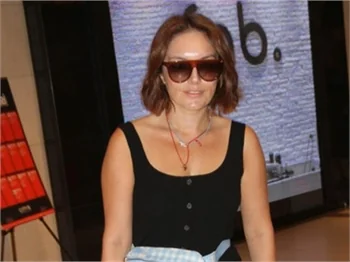 Ezgi Mola'dan Ömür Gedik'e cevap: "Çok çirkin bence..."