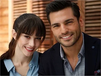 Serkan Çayoğlu ve Özge Gürel'den hayranlarını sevindiren haber!