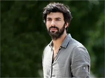 İşte Engin Akyürek'in Sefirin Kızı dizisindeki imajı!