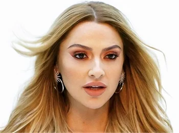 Hadise 'küvet'ten paylaştı! Olay fotoğraf!