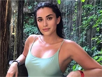 Hande Doğandemir  photoshop mağduru oldu!