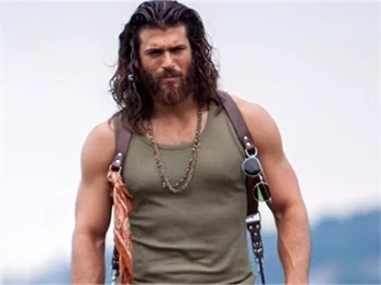 Can Yaman: "Demet Özdemir ile birlikte en uyumlu çiftiz!"