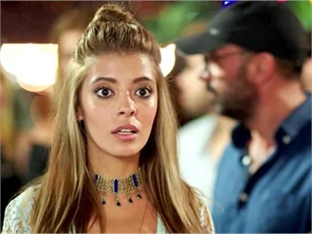 Selin Şekerci babasına böyle veda etti!