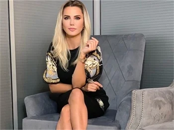 Ece Erken: "Biri tarafından takip ediliyorum!"