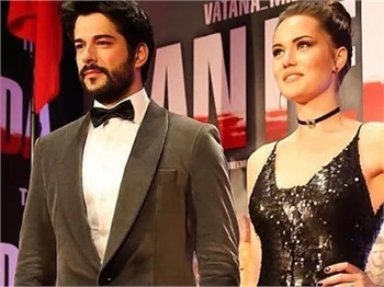 Fahriye Evcen'den 1.2 milyonluk paylaşım!