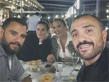 Demet Akalın'dan Alişan'a: "Önceden daha cimriydin!"