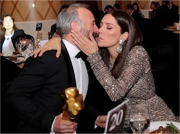Bergüzar Korel'e abla şoku!