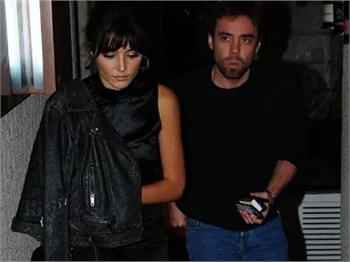 Hande Erçel ve Murat Dalkılıç'a nazar değdi!