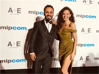 Cannes'da Ebru Şahin rüzgarı esti!