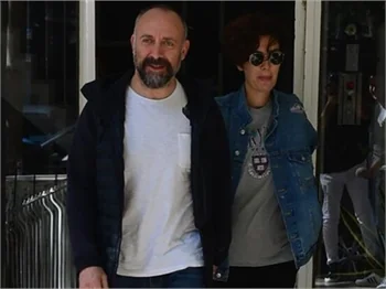 Bergüzar Korel ablası ile ilgili ilk kez konuştu!
