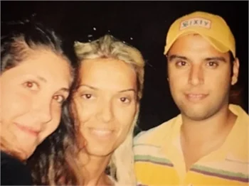 Demet Akalın ve Alişan'ın eski halleri herkesi şaşırttı!