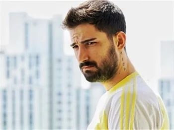 İdo Tatlıses'in askerlik fotoğrafları olay oldu!