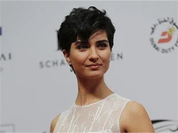 Tuba Büyüküstün gözyaşlarını tutamadı!