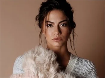 Demet Özdemir alışverişi yarıda bıraktı!