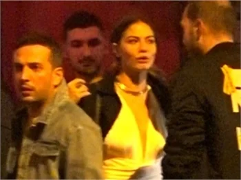Oğuzhan Koç'la aşk yaşıyor mu? Demet Özdemir konuştu!