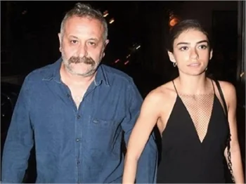 Hazar Ergüçlü: "Onur hep bana takılıyor"