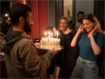 Leyla Tanlar'a doğum günü sürprizi!