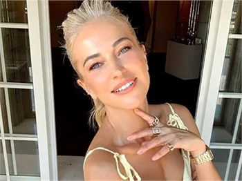 Burcu Esmersoy'dan Berk Suyabatmaz açıklaması "Az önce mesajlaştık"