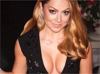 Hadise o yarışmacıya single yaptı!