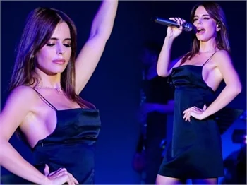 Simge Sağın takipçisiyle böyle tartıştı!