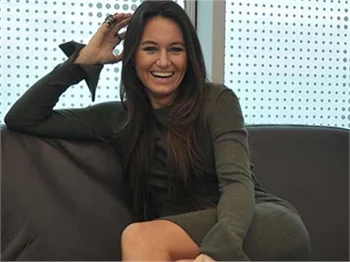 Eda Taşpınar'dan kış günü seksi poz!