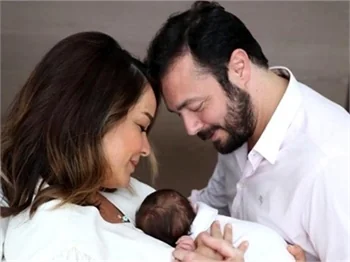 Kızı Bengü'ye uğur getirdi!