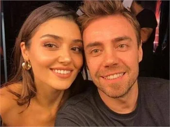 Hande Erçel ve Murat Dalkılıç yeniden...