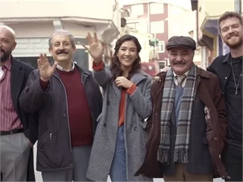 Aybüke Pusat'ın yeni dizisinden ilk görüntüler geldi!