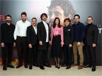 Türk yapımı Netflix dizisi Rise of Empires: Ottoman'ın özel gösterimi yapıldı!