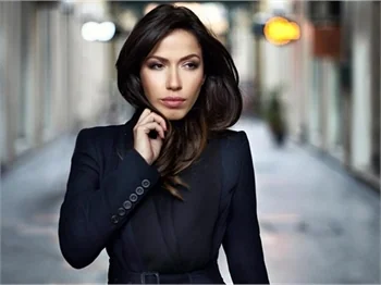 Burcu Güneş açıkladı!  İşte en beğendiği erkek oyuncu!