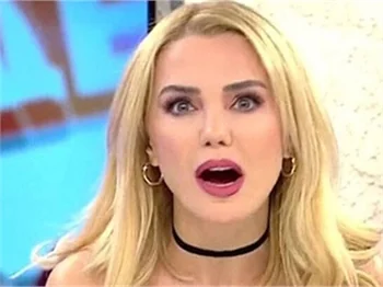 Ece Erken'den şok açıklama! "Saldırıya uğradım!"