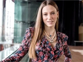 Serenay Sarıkaya rüya projesi için şan dersi almaya başladı!