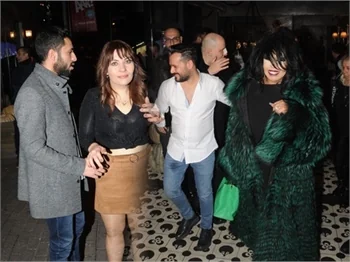 Flaş haber! Bülent Ersoy çorbacıdaki kadını kovdu mu?
