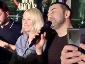 Serdar Ortaç gazetecileri kontrol etti ama... "Gel hayatım! Kimse yok"