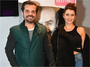 Kenan Doğulu net konuştu! Beren Saat'le ayrılıyor mu?