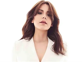 Merve Özbey: "Kendi düğünümde söyledim bu sefer!"