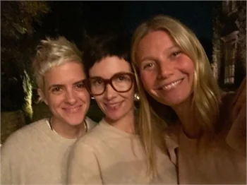 Bu Hollywood partisinde makyaj yasak!
