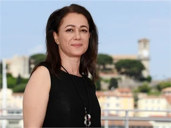 Bennu Yıldırımlar'dan itiraf:  "8.5 yıl ağladım!"