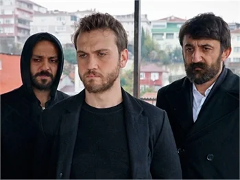 'Çukur'a bomba transfer! Öyle bir isim geliyor ki...