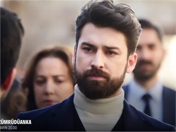 Zümrüdüanka'da şaşırtan ayrılık!