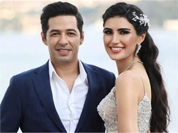 Müjdeyi verdi! Mert Fırat baba oluyor!
