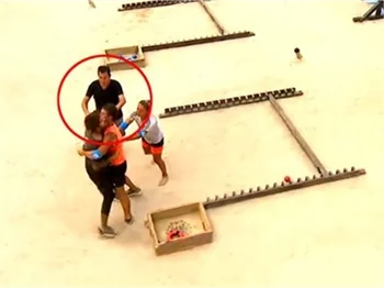 Survivor'da şok kavga!