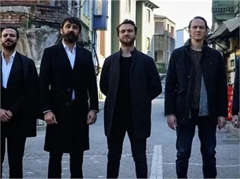 Ay Yapım kararını verdi! Çukur devam edecek mi?
