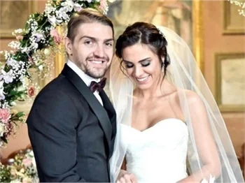 Caner Erkin, Şükran Ovalı'yı böyle ikna etmiş!